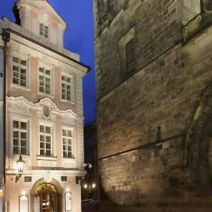 Pod Vezi Praga
